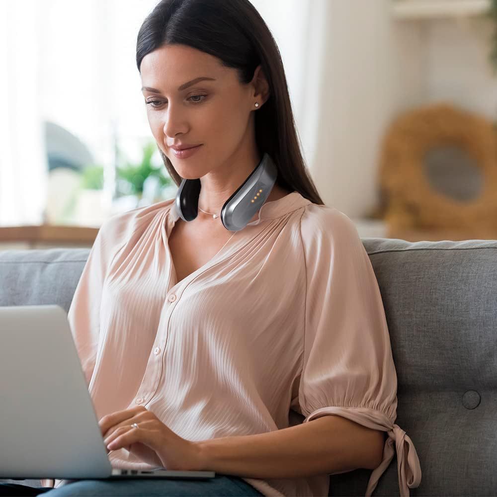 ヒートネック4段階温度調節 コードレス 充電式 パーソナル温風送風機